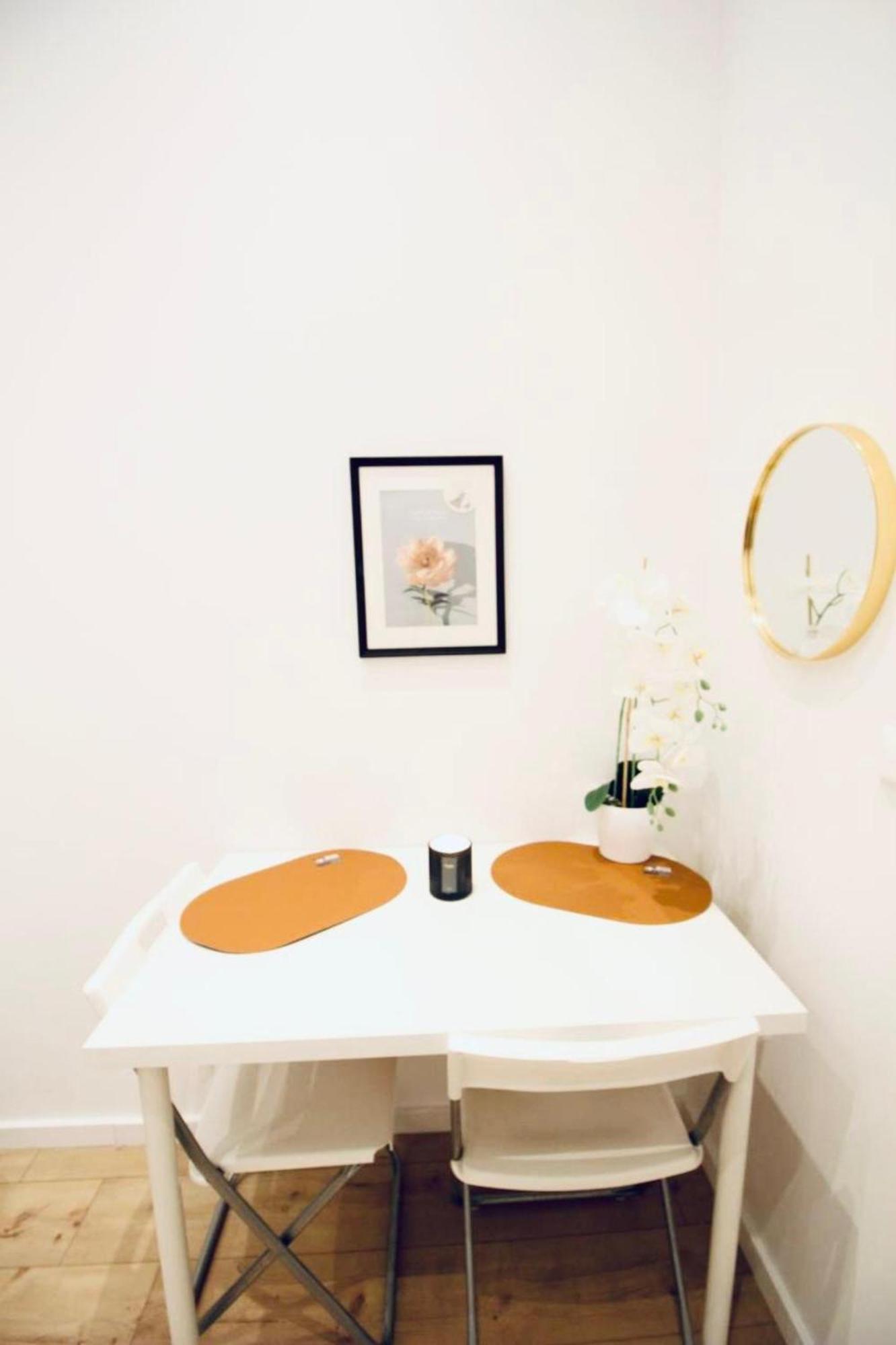 Super Cozy 5 Bedroom Shared 10min Walk To Augarten Viena