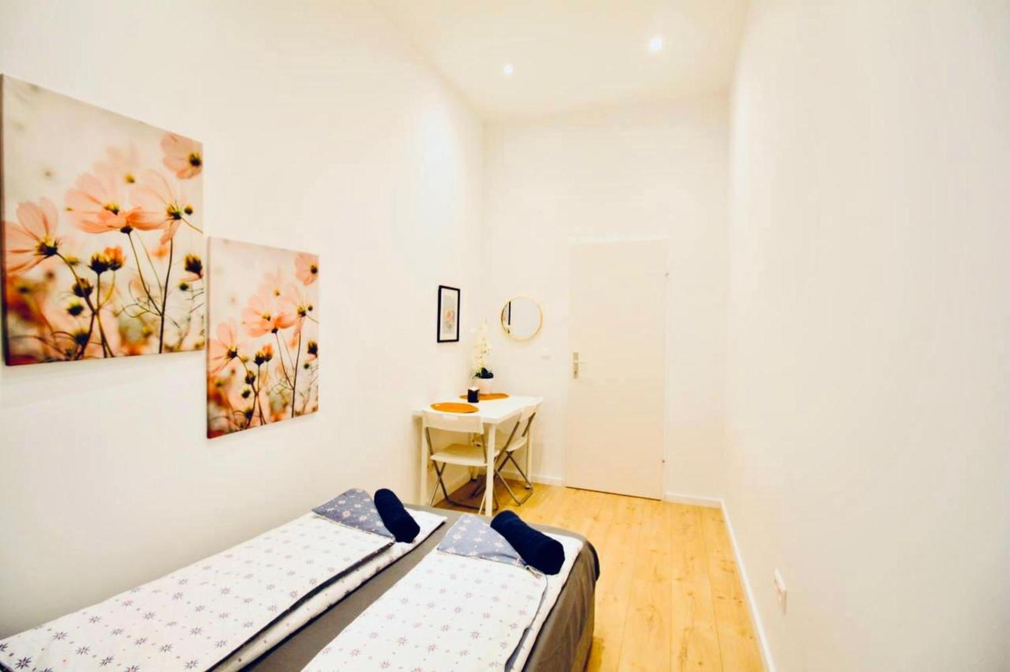 Super Cozy 5 Bedroom Shared 10min Walk To Augarten Apartament *