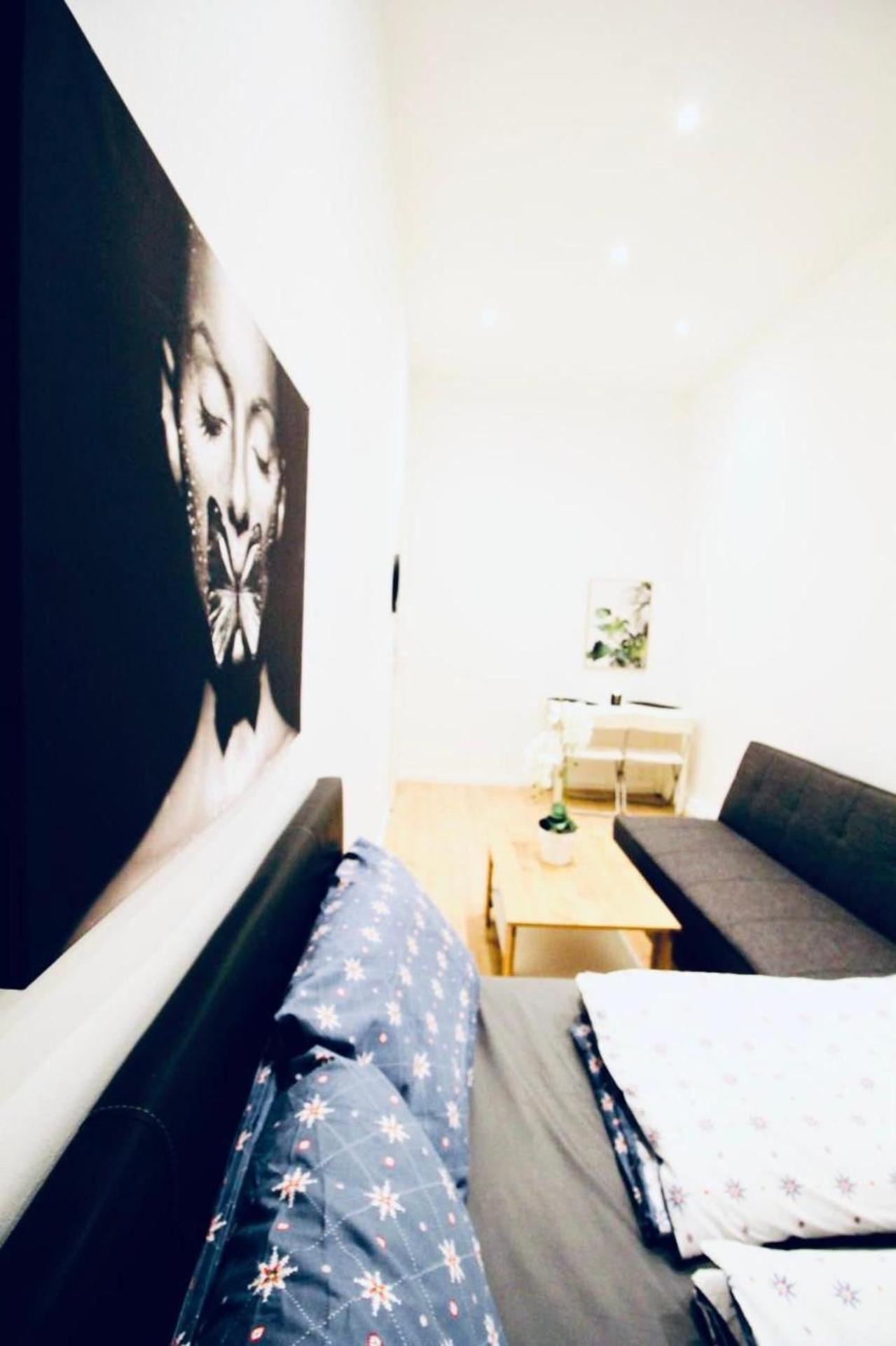 Super Cozy 5 Bedroom Shared 10min Walk To Augarten Apartamento