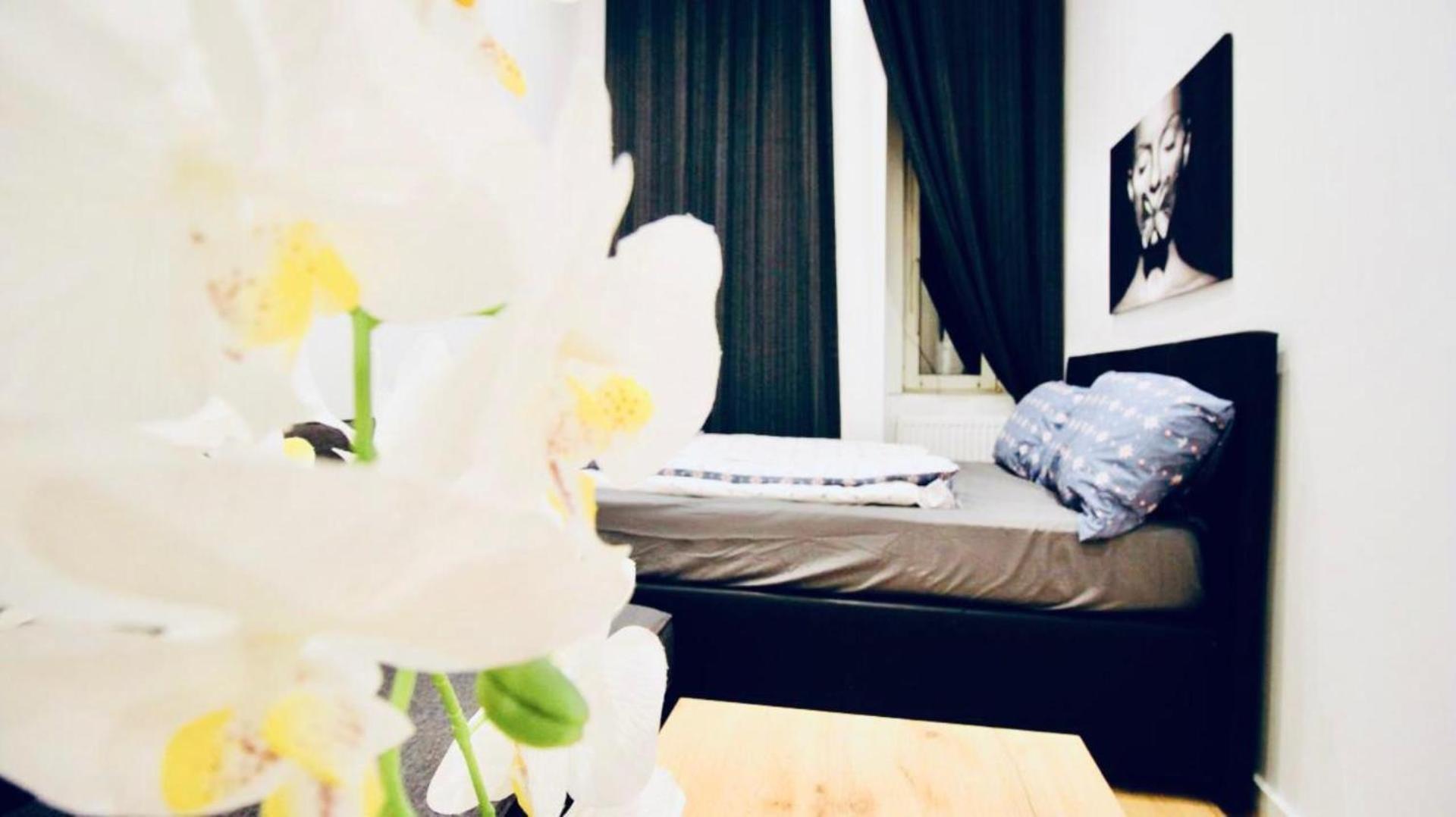 Super Cozy 5 Bedroom Shared 10min Walk To Augarten Viena
