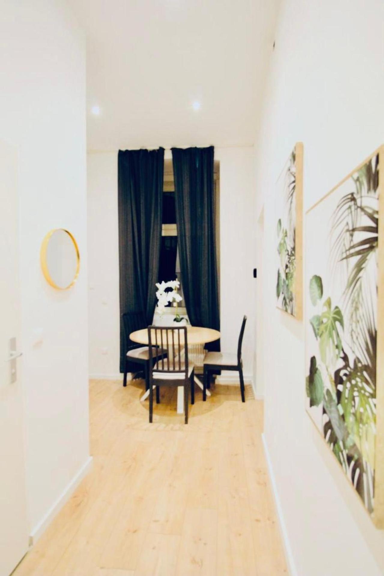 Apartament Super Cozy 5 Bedroom Shared 10min Walk To Augarten *