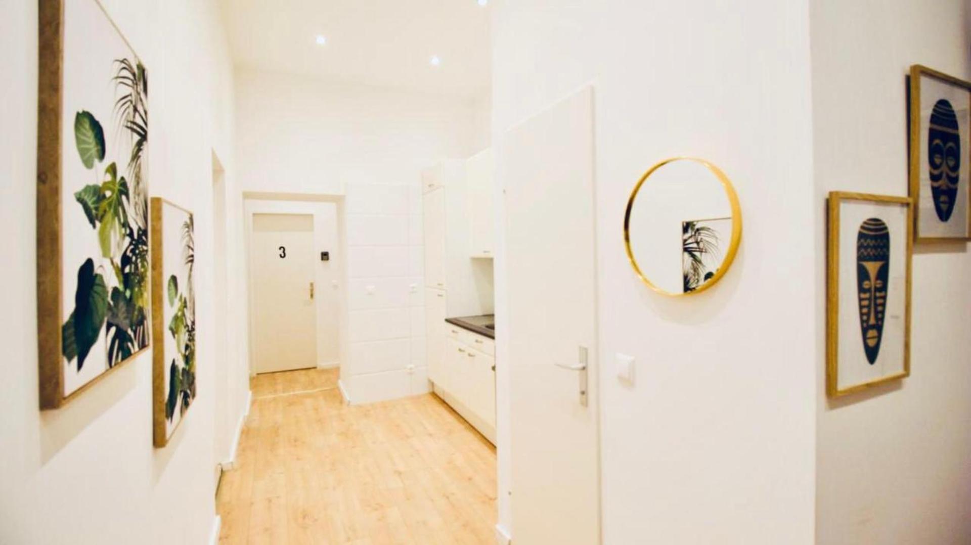 Super Cozy 5 Bedroom Shared 10min Walk To Augarten Viena